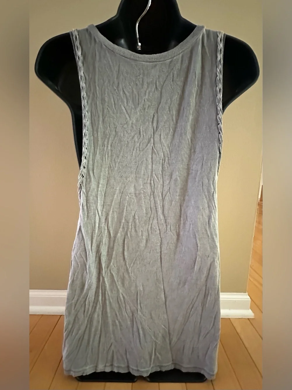 Soft & Sexy by American Eagle • gray • braided drape tank top • small